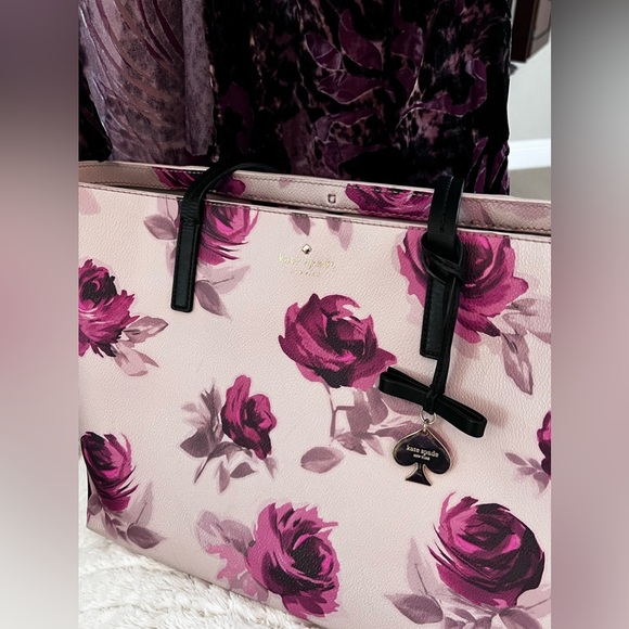 Kate Spade Hawthorne Lane Rose Large Tote Bag ❤️ - Picture 3 of 16